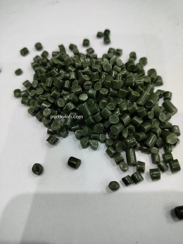 hạt nhựa pvc tái sinh màu xanh lục